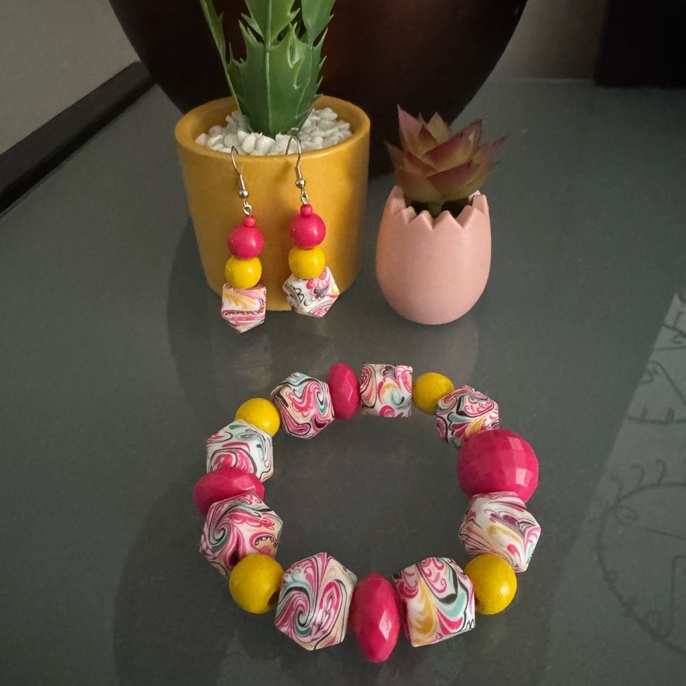 Colorful Beaded Bracelet and Earring Set